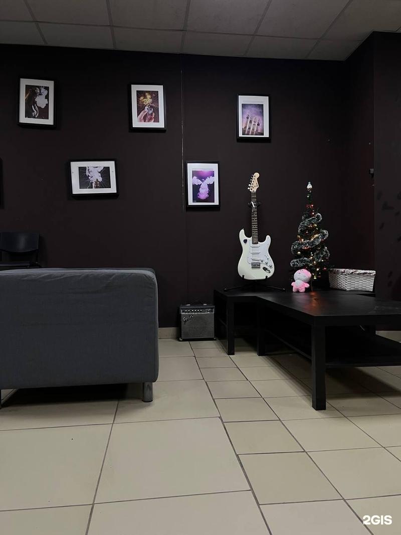 1730 — ул. Антона Петрова, 219а (цоколь)